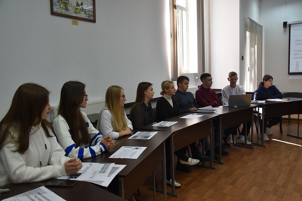 Круглий стіл: «Фінансово-економічні аспекти соціального захисту ВПО в територіальних громадах України»